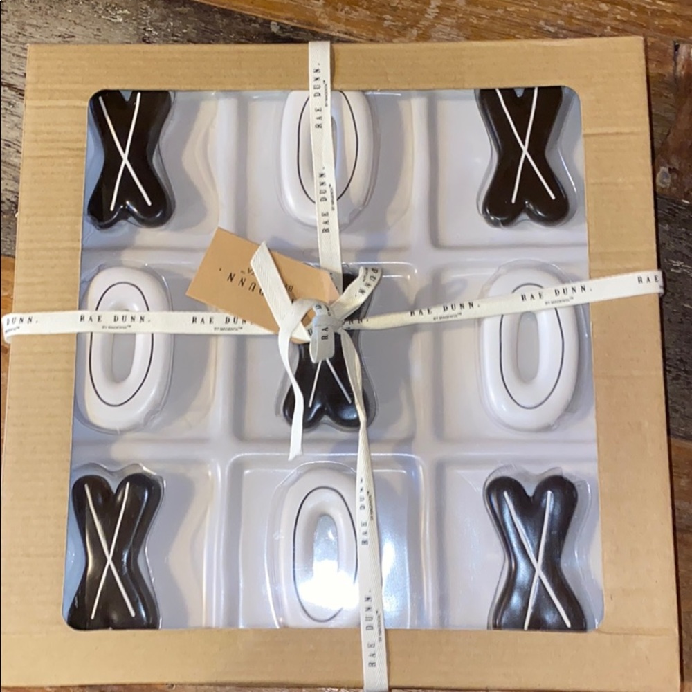 Rae Dunn Tic Tac Toe Game Set